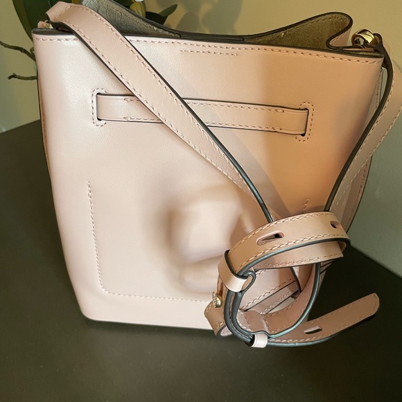 Micheal Kors bag - Picture 4 of 5